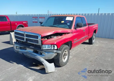 2002 Dodge Ram 2500 St z USA, uszkodzony, nr VIN 3B7KC23C22M220046